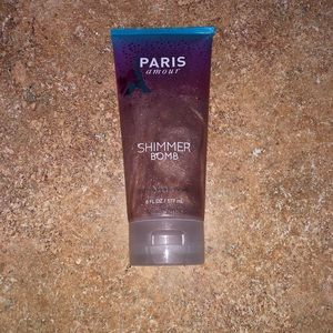 Paris amour bath and body works shimmer bomb